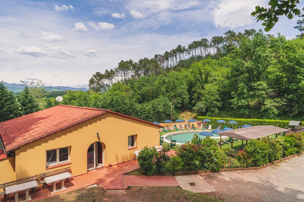 2fcd167b-4c93-48ad-8e8b-a3a58612bcaf