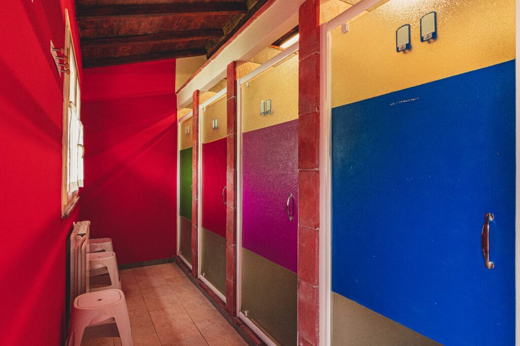 c0bfaac9-fcd1-4fb7-8a46-843a452ae7f1