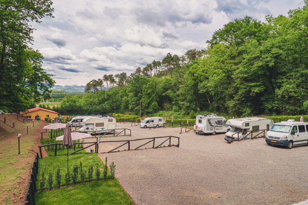 f43b155b-a0b6-4bdf-8f55-61e4c4219317